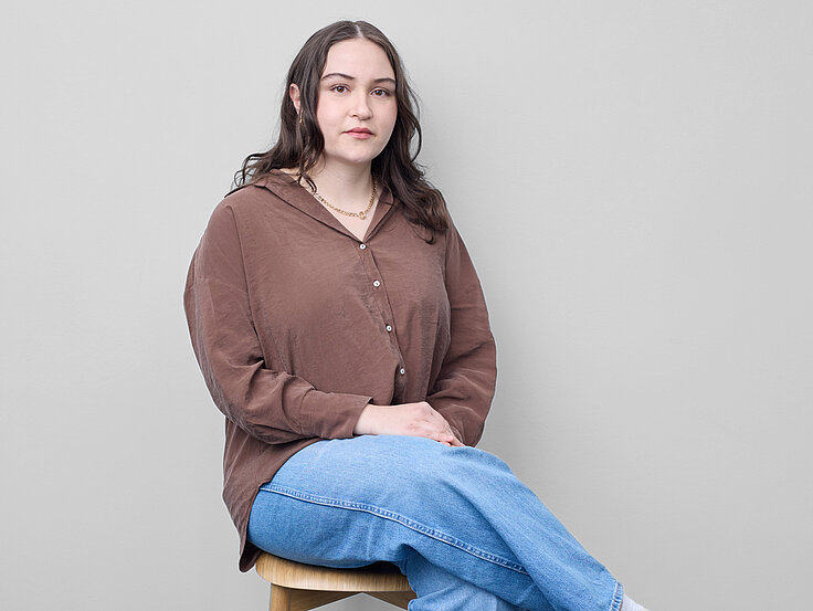 Ein Portrait von Anjeschka Linier