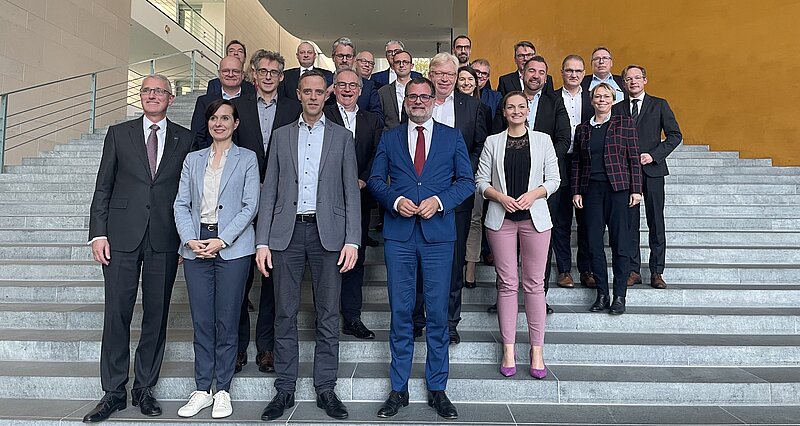 Gruppenfoto der Teilnehmenden der IT-Planugnsrat-Sitzung